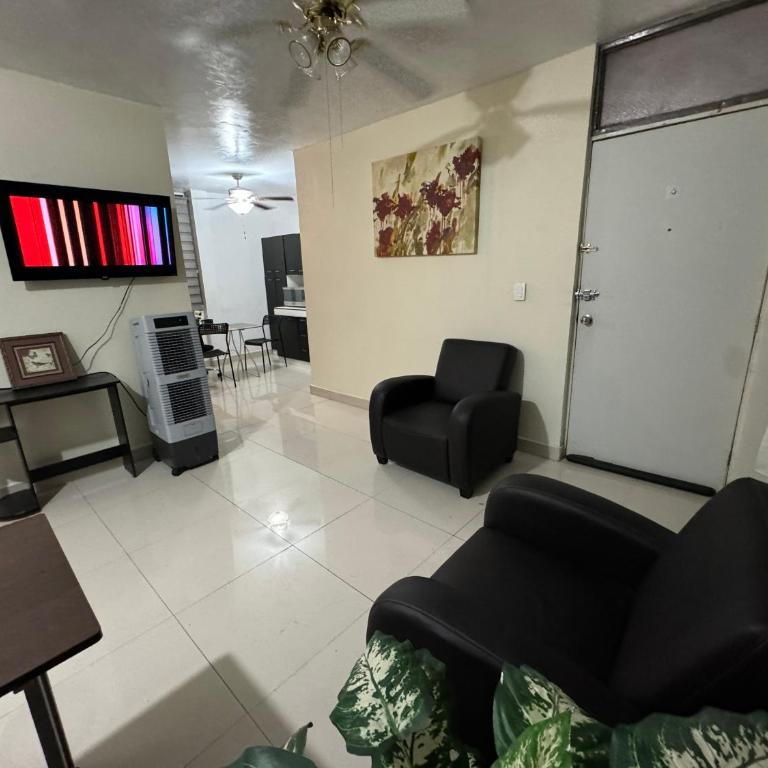 Excelente apartamento para 4 personas - Two-Bedroom Apartment - 4