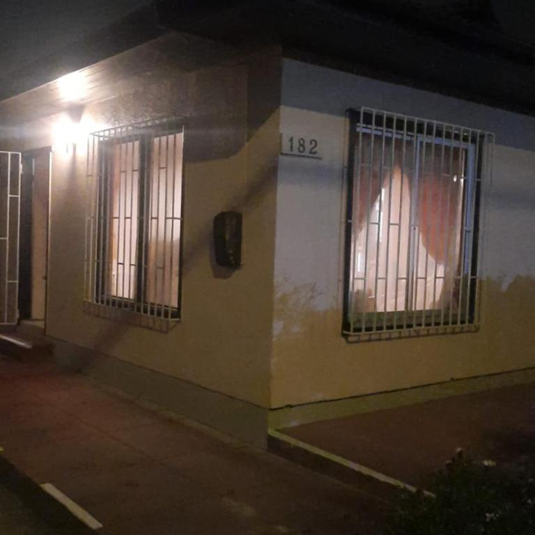 Casa amplia - Casa de 3 dormitorios - 1