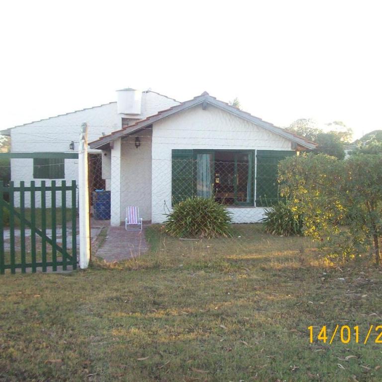 Casa Mitaluya - Three-Bedroom House - 2