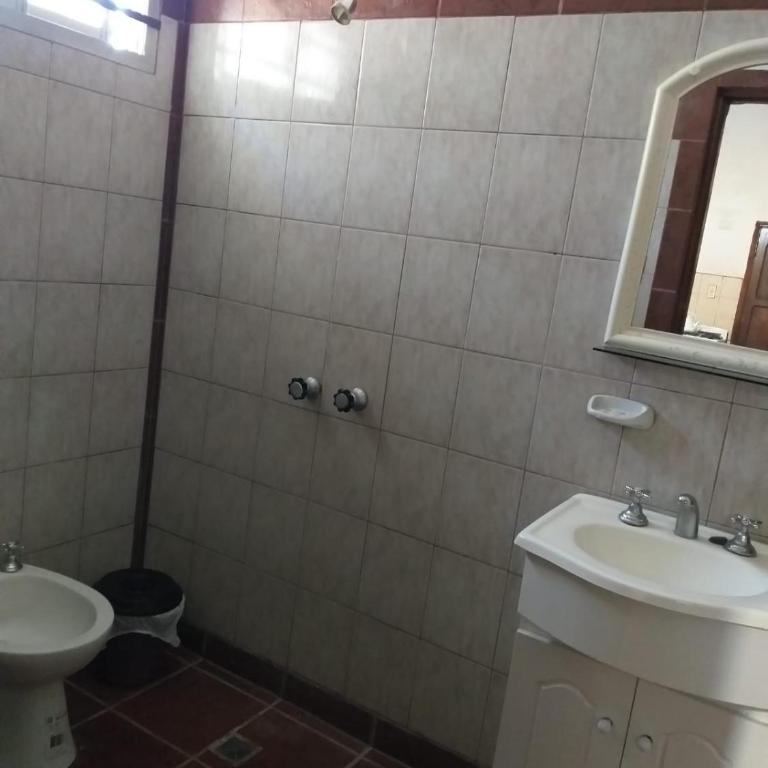 Casa Mitaluya - Three-Bedroom House - 10