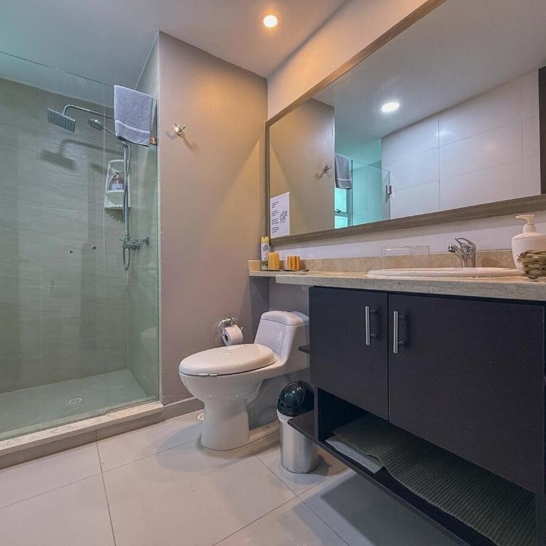 Apartamento con salida a la playa - Three-Bedroom Apartment - 15