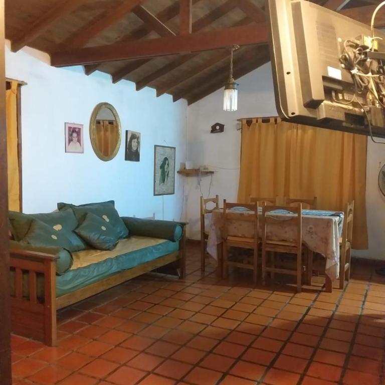 Casa Mitaluya - Three-Bedroom House - 18