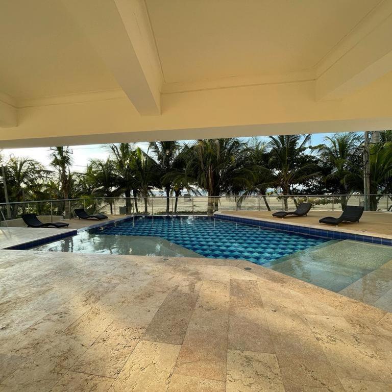 Apartamento con salida a la playa - Three-Bedroom Apartment - 22
