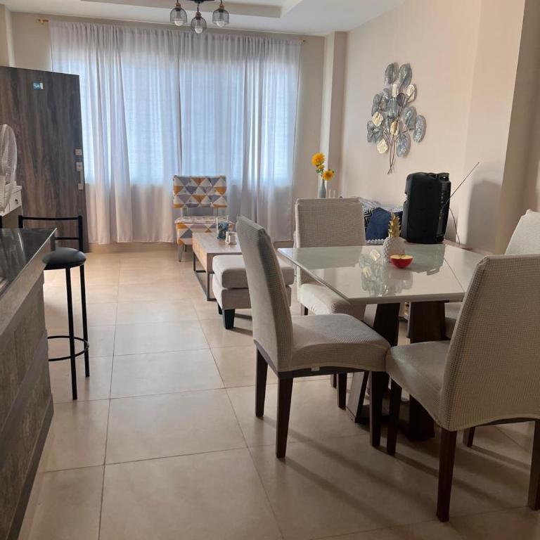departamento Vacacional, frente al mar - Three-Bedroom Deluxe Apartment - 4