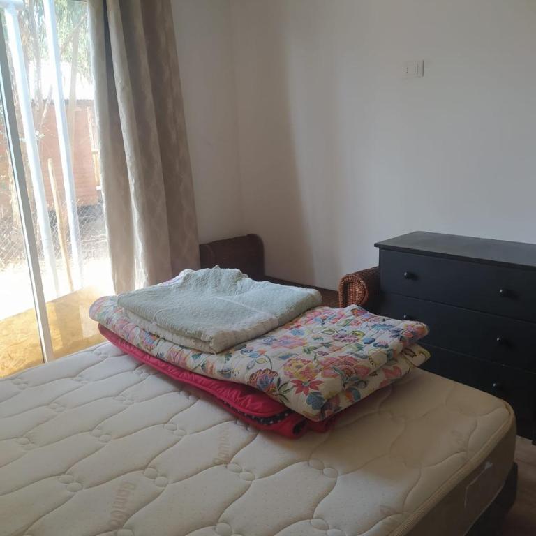 Cabaña entre eucaliptos en Huaquén 3D 1B más patio - Three-Bedroom House - 10