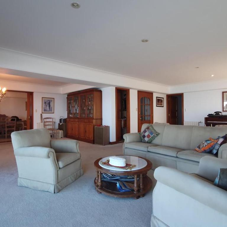 Departamento con vista al mar - Apartamento de 2 dormitorios - 1