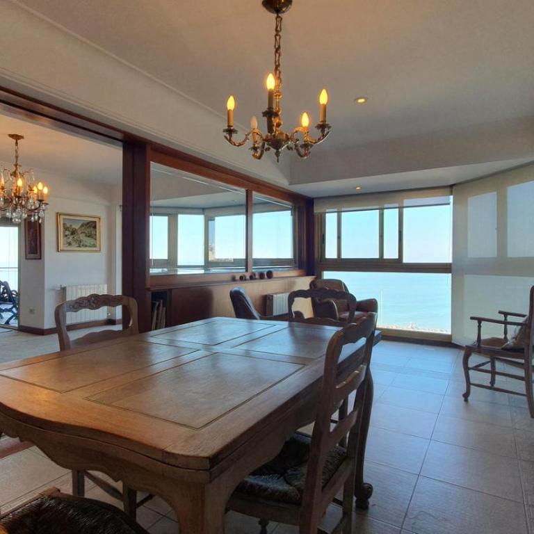 Departamento con vista al mar - Apartamento de 2 dormitorios - 17