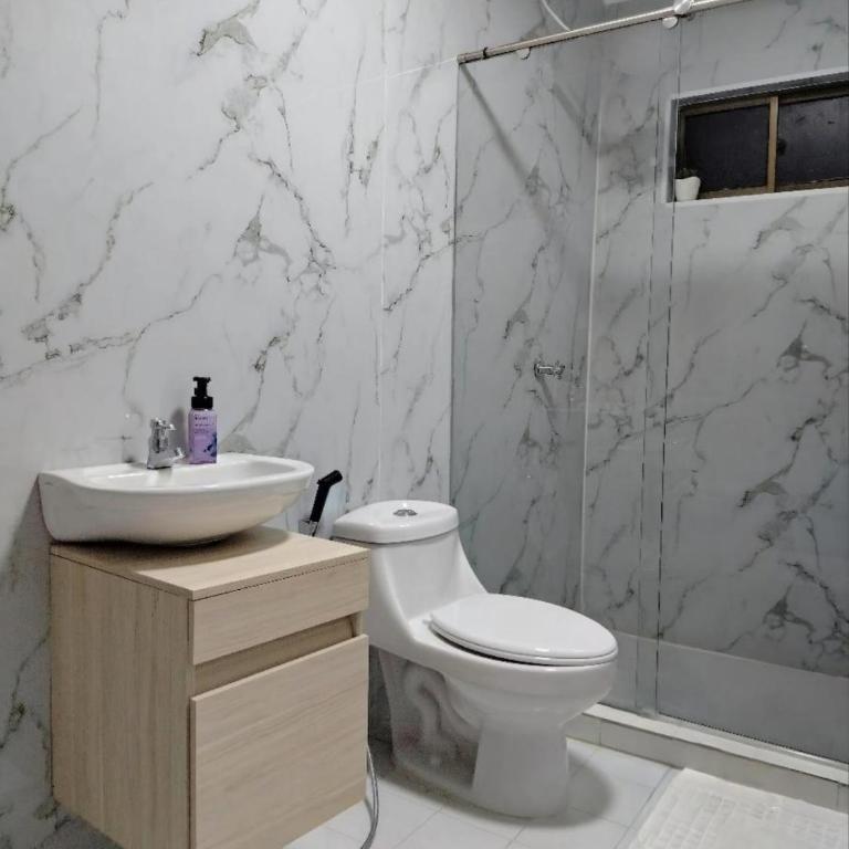 Apartment 10 minutes from the walled city - Apartamento de 2 dormitorios - 7