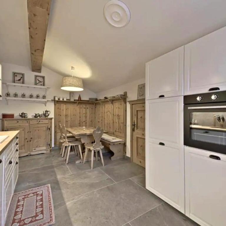 Attic Lake View with Free Parking - Apartment mit 3 Schlafzimmern - 5