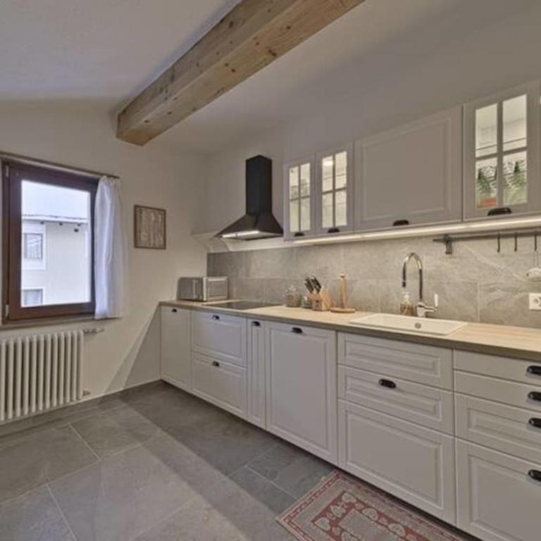 Attic Lake View with Free Parking - Apartment mit 3 Schlafzimmern - 4