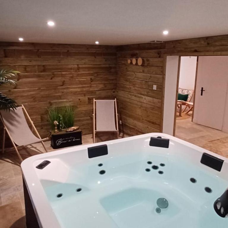 Maison 3 chambres avec Spa 2 à 6 personnes - Maison 3 Chambres - 2