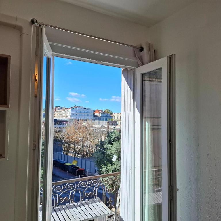 T2 calme avec CLIM & WIFI - Gare St-Roch à 50m - Apartment mit 1 Schlafzimmer - 12