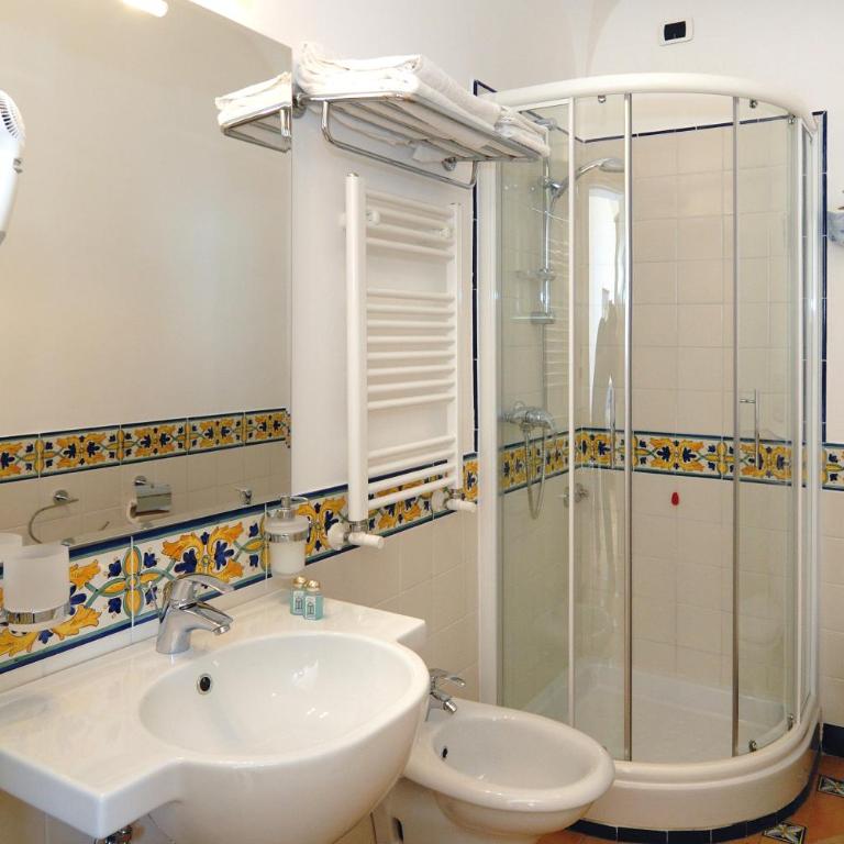 Hotel Bellevue Suite - Junior Suite con Vista Mare (2 Adulti) - 19
