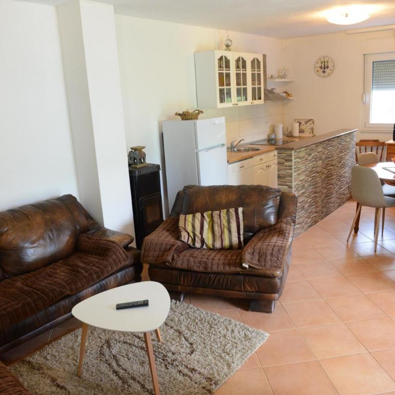 Holiday Home Vemini - Three-Bedroom House - 11