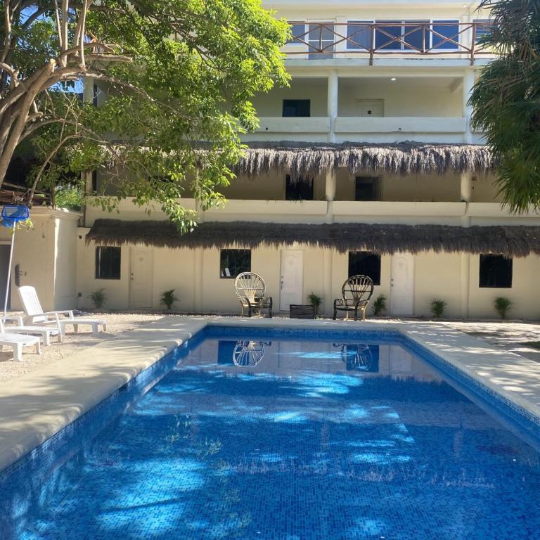 MK Hotel Beach - Comfort Quadruple Room - 1