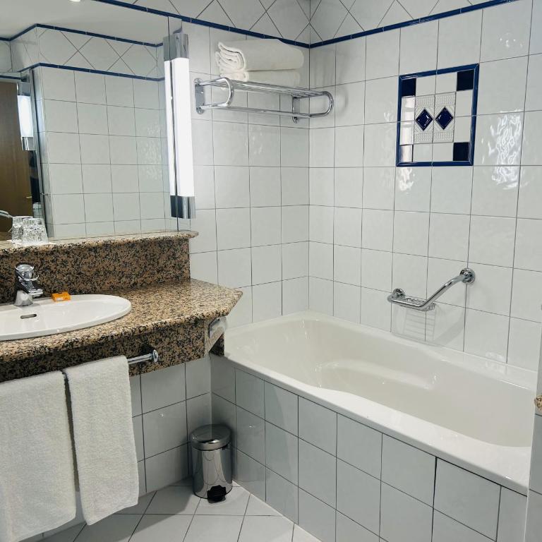 Célestins Spa Thermal & Hôtel by Vy Resort - Chambre Simple Standard - 5