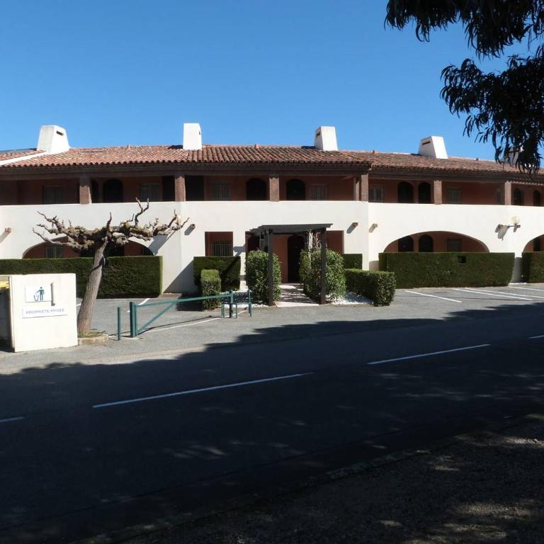 MARCOGVOILE - Golfe de Saint-Tropez - Agréable T2 cabine avec vue sur la marina - Appartamento con Vista Mare - 19