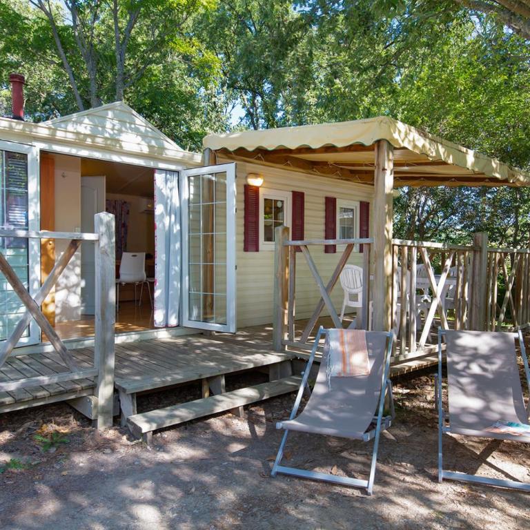 Camping La Pinède - Mobile Home 2 Chambres Standard - 9
