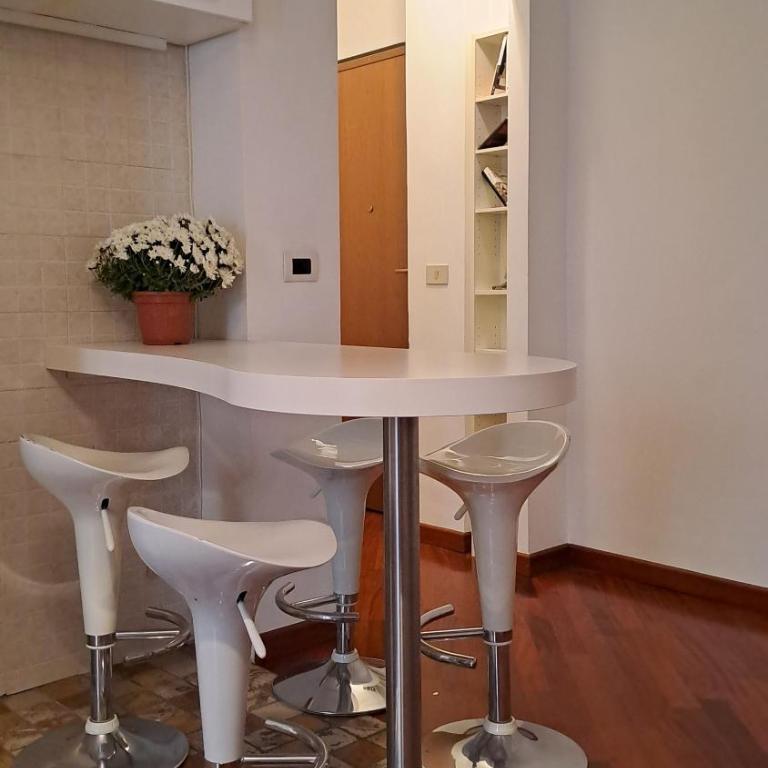 Italia61 Metro House - One-Bedroom Apartment - 3