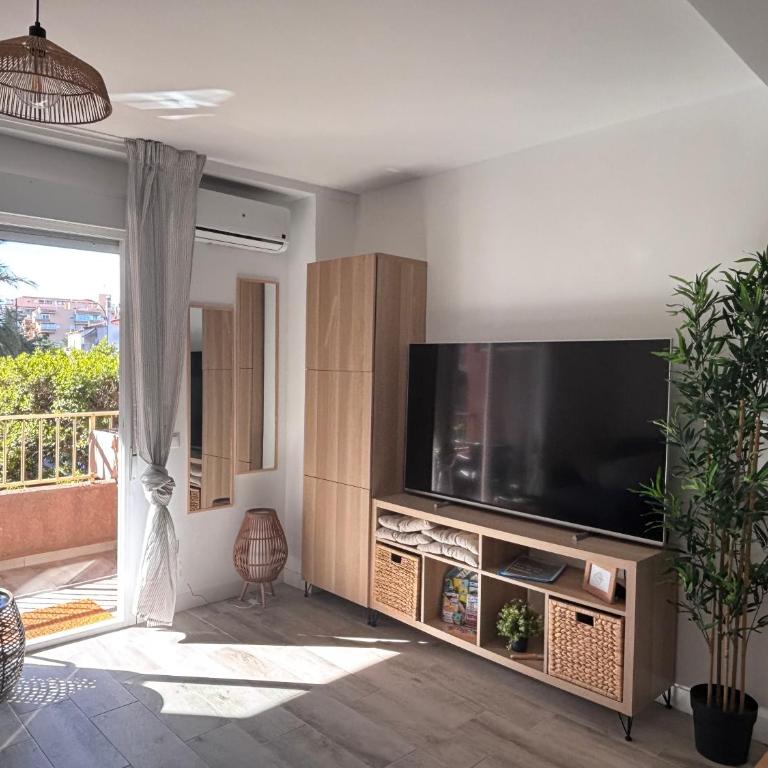 Palm tree view - Apartamento de 2 dormitorios - 9