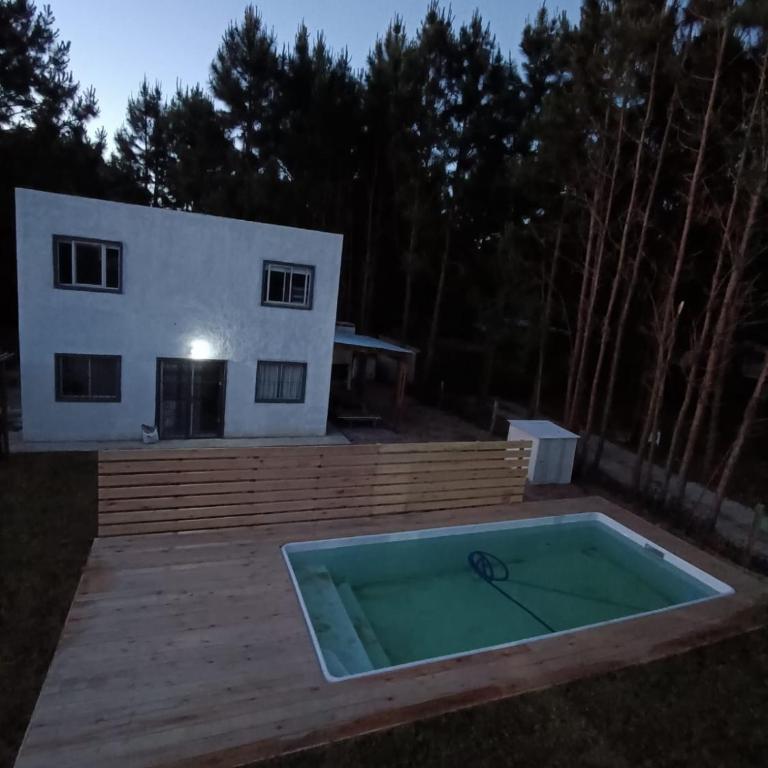 Cabañas del Sol - Casa de 2 dormitorios con piscina privada - 2