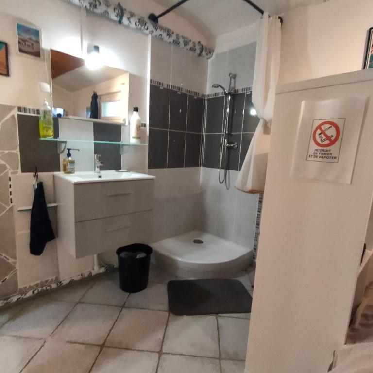 Studio privatif avec jardin - One-Bedroom Apartment - 8