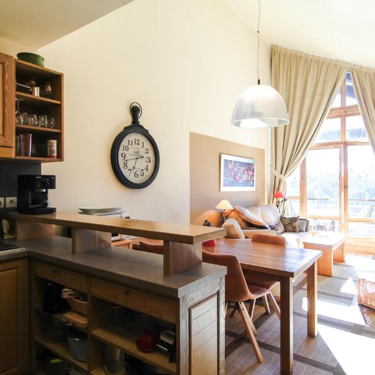 Residence Terrasses Eos, T2 48m2 Sud, Vue Montagne, avec Cheminee, Parking, Piscine - Appartement 1 Chambre avec Balcon et Vue sur les Montagnes - 1