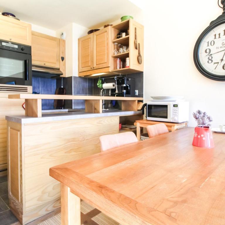 Residence Terrasses Eos, T2 48m2 Sud, Vue Montagne, avec Cheminee, Parking, Piscine - Appartement 1 Chambre avec Balcon et Vue sur les Montagnes - 8
