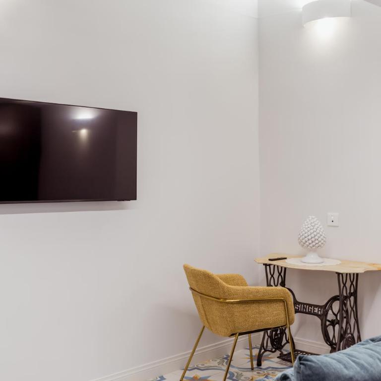 Atri Rooms Centro Storico Napoli - Appartamento - 16