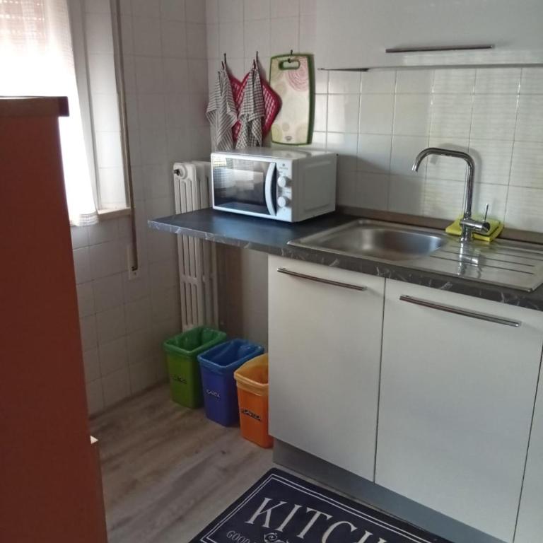L'alloggio da Ines - Appartamento con 2 Camere da Letto - 13