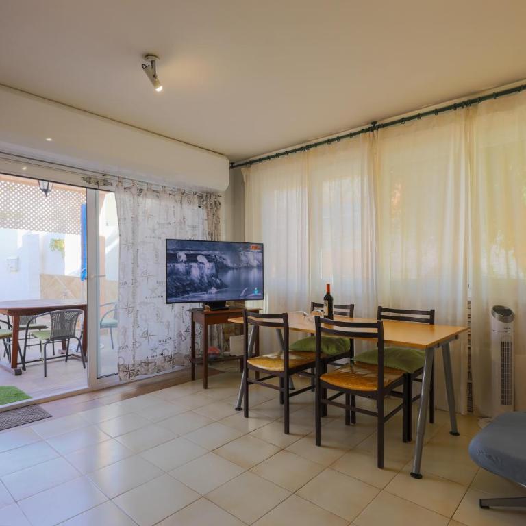 Villa in Maspalomas with private pool - Three-Bedroom Villa - 8