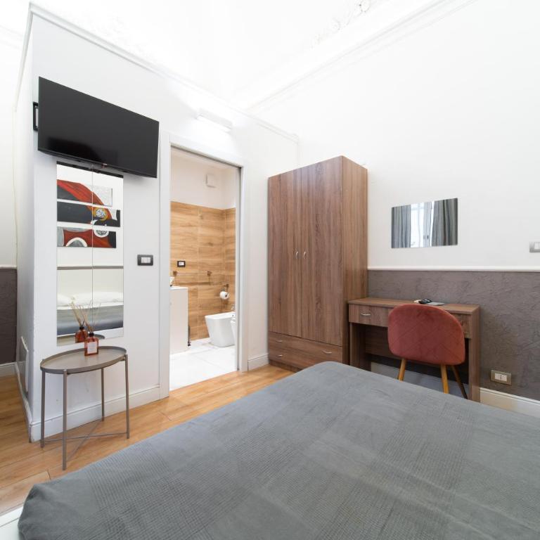 Etnea Room's 21 - Double Room with Balcony - 2
