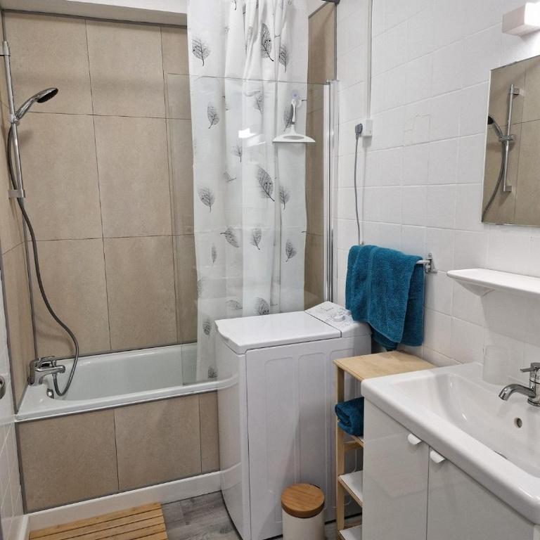 Bord de mer avec piscine intérieure chauffée - Appartement 1 Chambre - 9