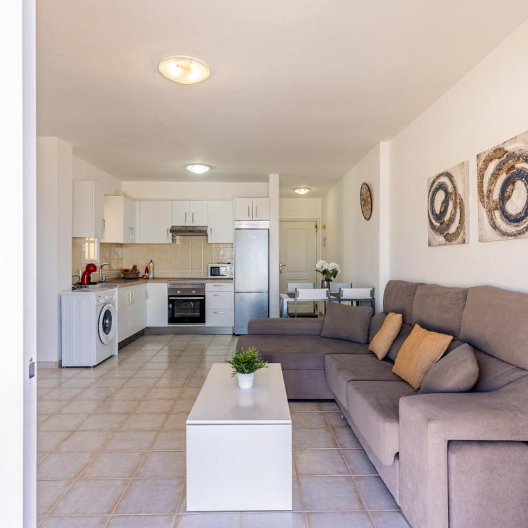 Penthouse with Panoramic Ocean Views & Terrace in Torviscas Costa Adeje - One-Bedroom Apartment - 23