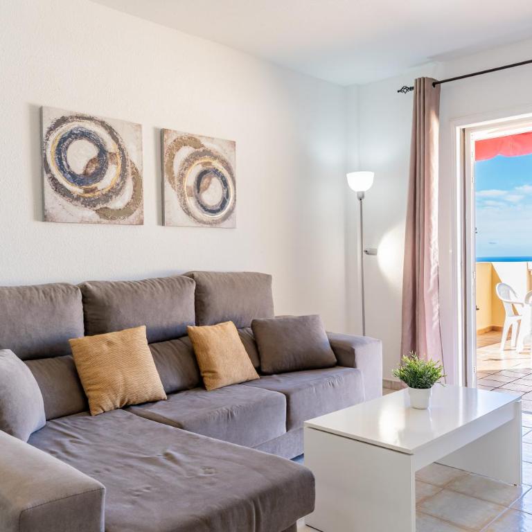 Penthouse with Panoramic Ocean Views & Terrace in Torviscas Costa Adeje - One-Bedroom Apartment - 44