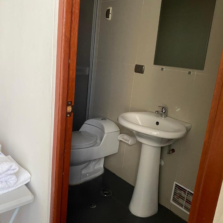 Samadri - Standard Double Room - 6