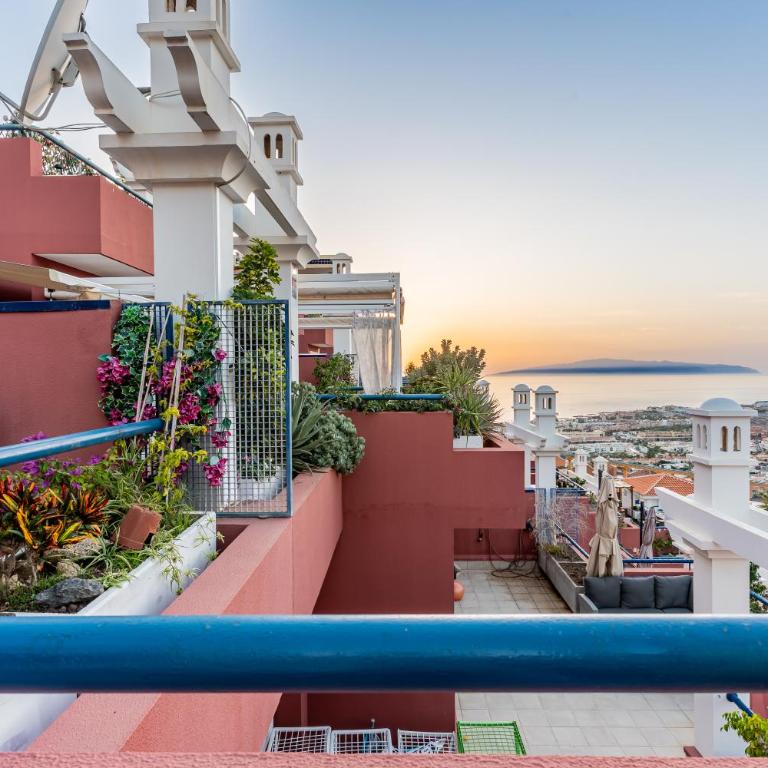 Sunset Hideaway-Roque del Conde - Two-Bedroom Apartment - 72