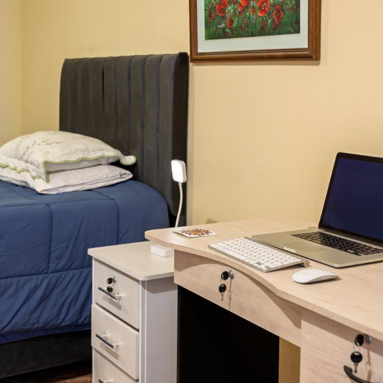 Namaste Bnb - Double Room with Private Bathroom - 3