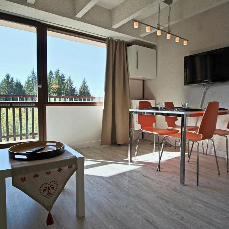 Studio cabine avec balcon et parking couvert - FR-1-340-141 - Studio - 1