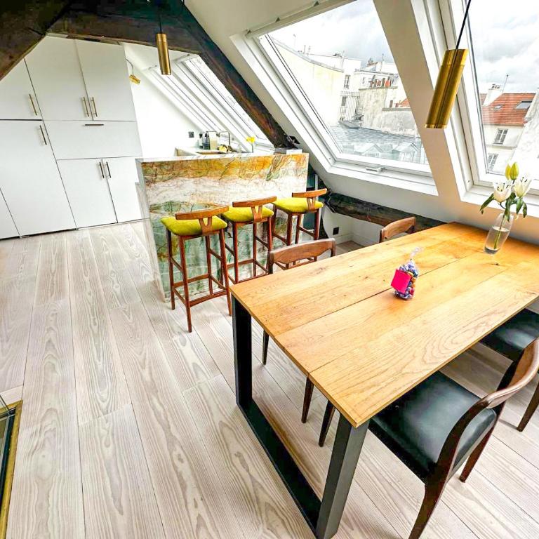 Penthouse with Terrasse and view on Eiffel tower - Three-Bedroom Apartment - 7