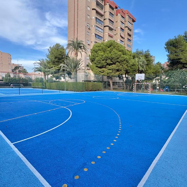 Apartamento familiar Alicante Playa San Juan - Three-Bedroom Apartment - 33