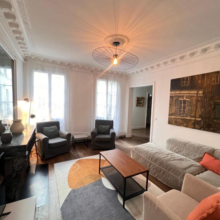 Real Parisian apartment with 2 bedrooms and AC - Appartement 2 Chambres - 2