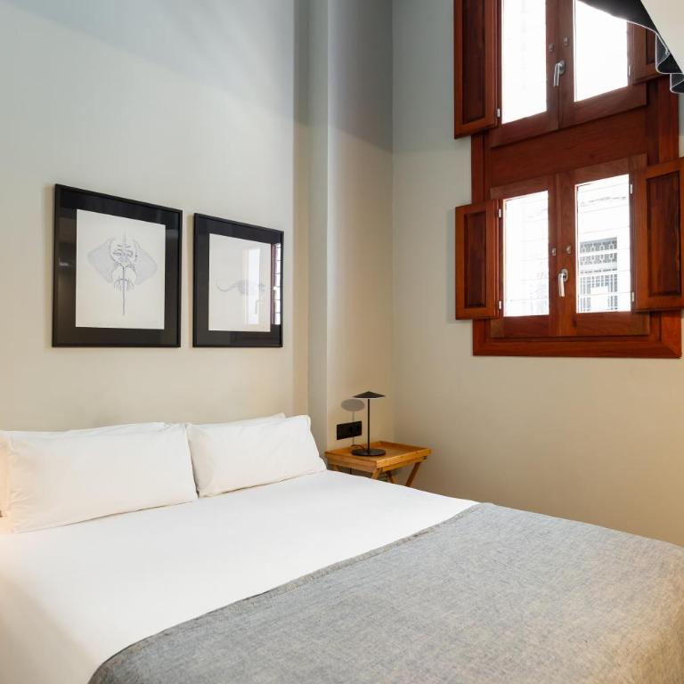 Uma Suites Barceloneta Beach - Superior Three-Bedroom Apartment - 7