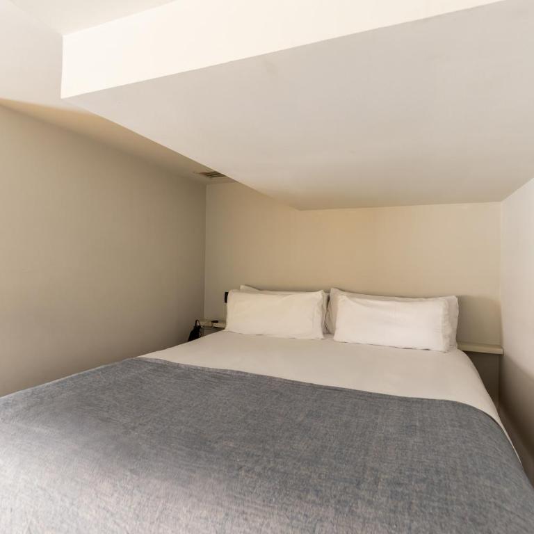 Uma Suites Barceloneta Beach - Superior Three-Bedroom Apartment - 28