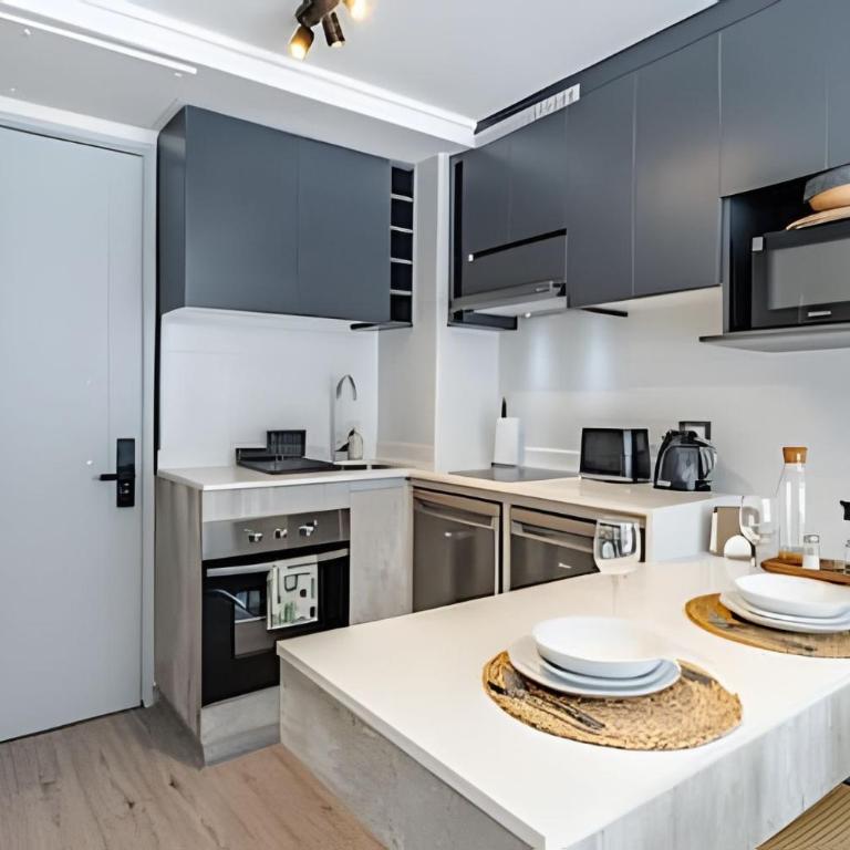 Fully equipped executive apartment in Tocornal with pool - Apartment with Balcony - 6