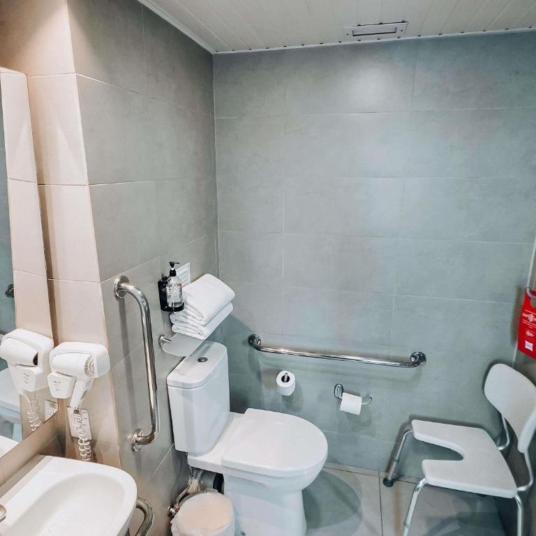 ibis Santiago Providencia - Habitación Doble con cama grande - 7