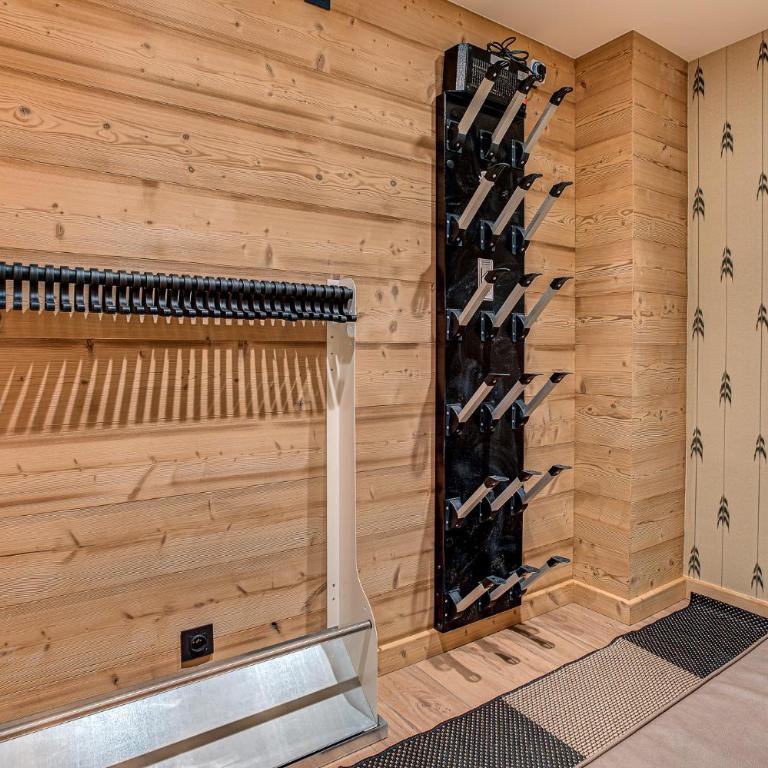 Chalet Diard, Detached Chalet, Alpes Agency, Sleeps 6 to 8 - Chalet - 52