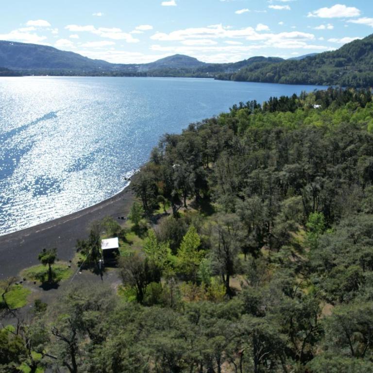Cabañas y Domos Calafquen - Three-Bedroom Townhouse - 4