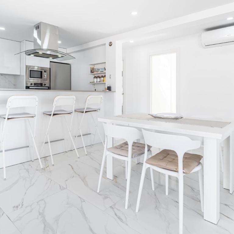 La Torre 3-1 Apartment Levante Beach - Apartment with Sea View - 10
