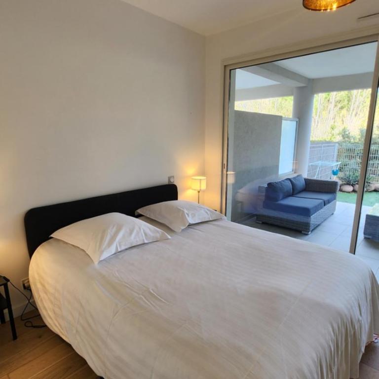 Appartement Calvi, Cœur de ville, plage à 300 m - Appartement 3 Chambres - 23